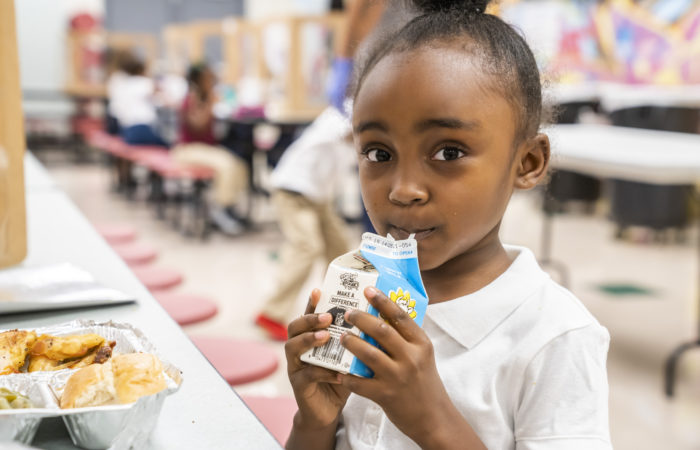 Taste of NFL Mixes Superbowl Weekend with Star Chefs to Help End Student  Hunger